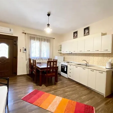 Aggeliki Apartman